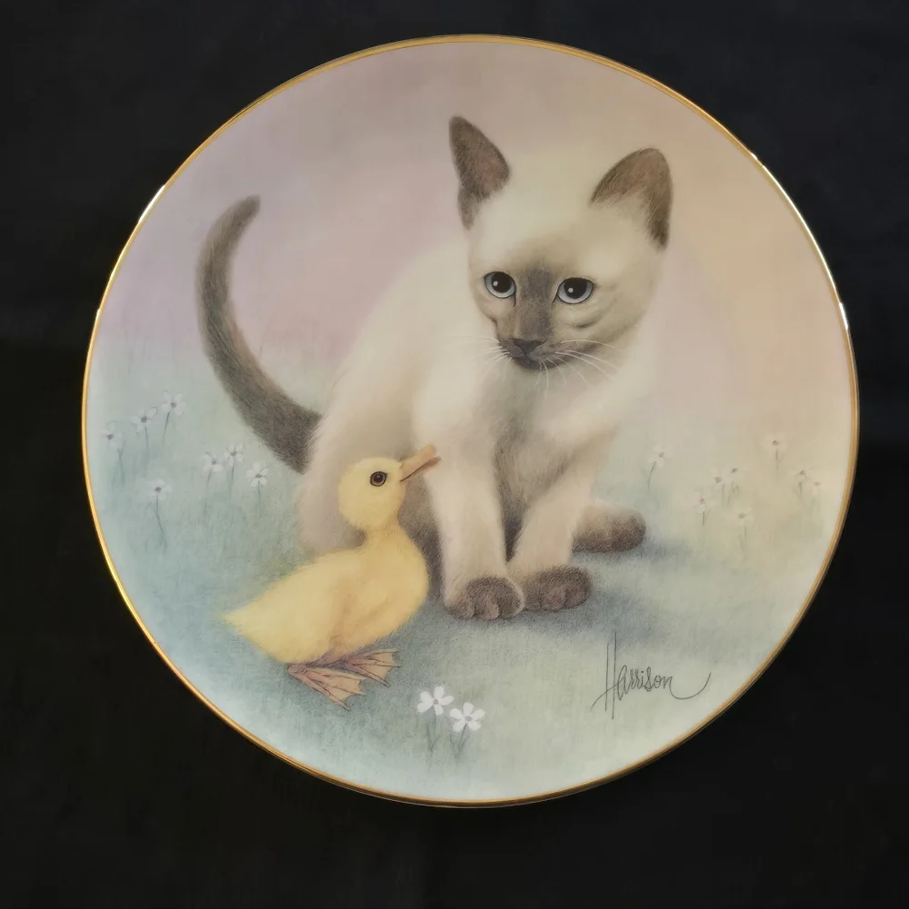 Harrison Siamese Cat and Duck Decorative Plate